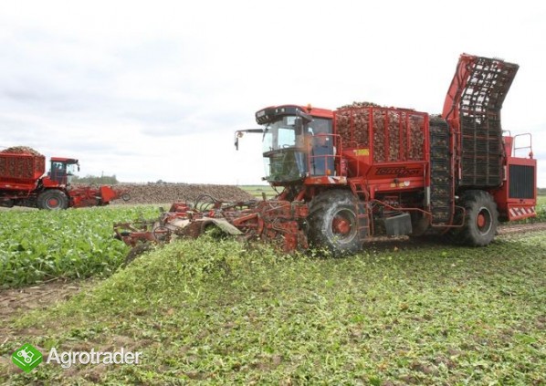 Ukraina.Gospodarstwo rolne zamienie duze ilosci ziemniakow na maszyny,