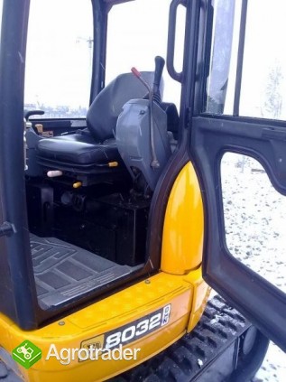 JCB 8032 zts rocznik: 2003 --- koparkikrakow.pl - zdjęcie 5