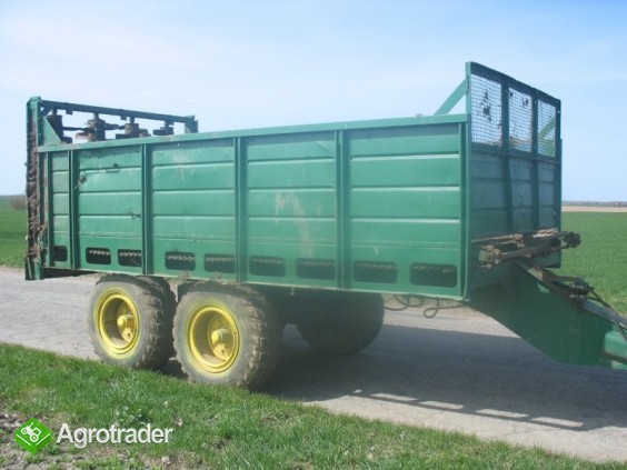 Rozrzutnik obornika T088